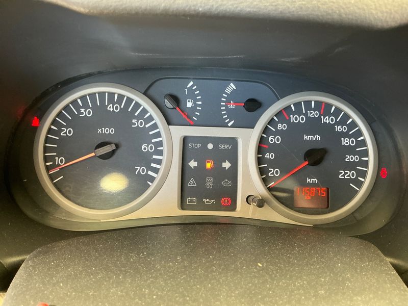 Renault Clio 1.4 Dynamique 2002 – снимка 4