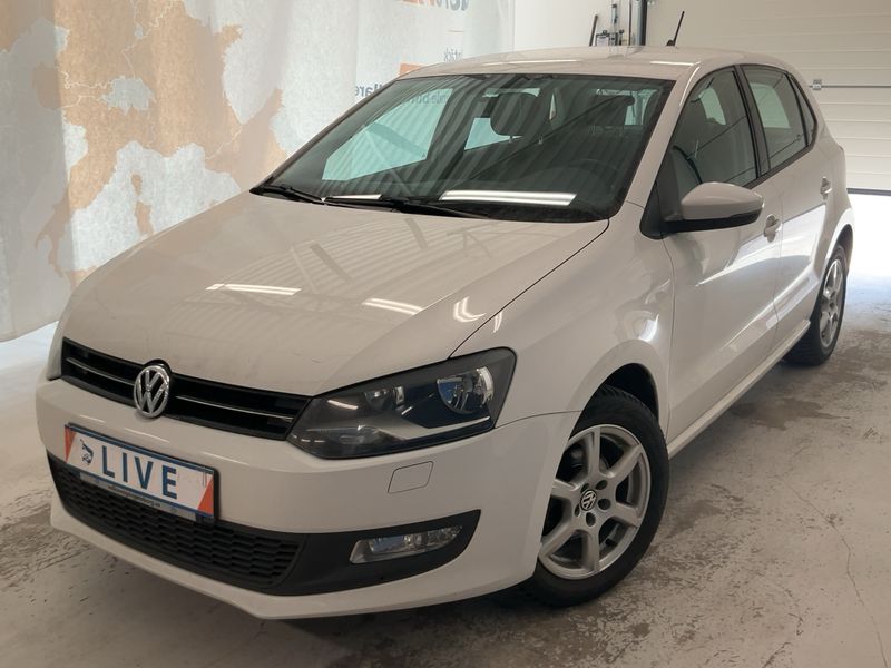 Volkswagen Polo 1.4 FSI Comfortline 2014 – снимка 1