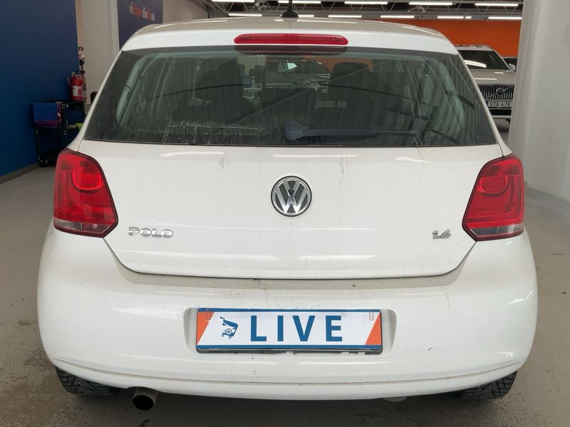Volkswagen Polo 1.4 FSI Comfortline 2014 – снимка 7