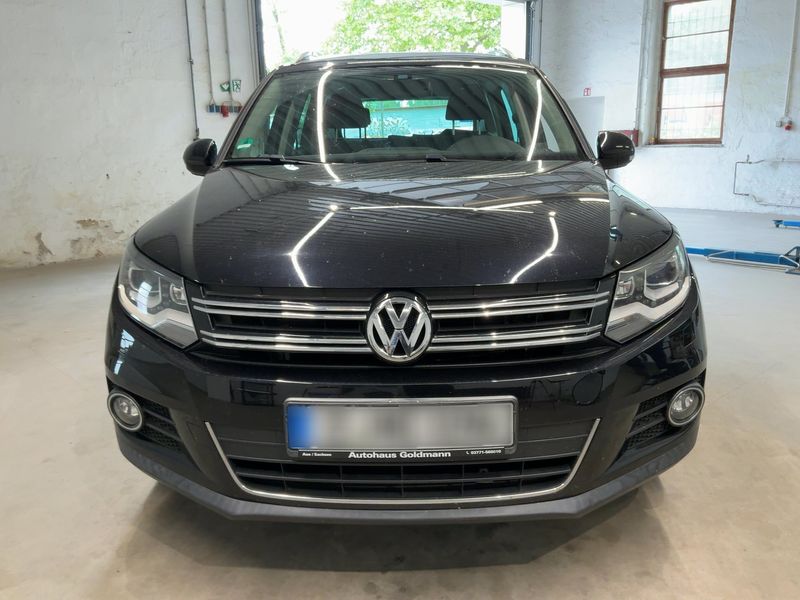 Volkswagen Tiguan 2.0 TSI Sport & Style 4Motion 2011 – снимка 14