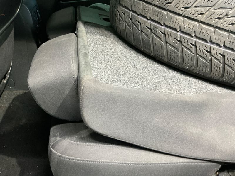 Volkswagen Tiguan 2.0 TSI Sport & Style 4Motion 2011 – снимка 36