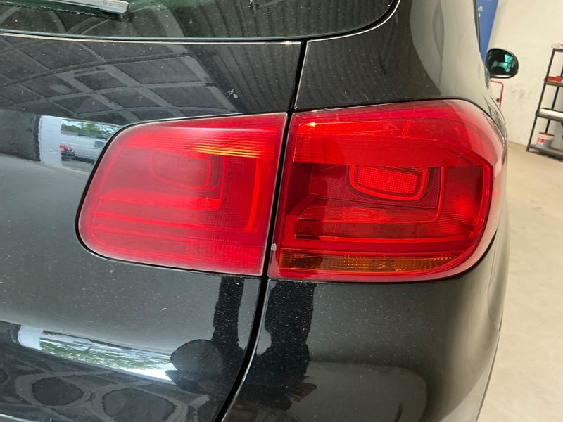 Volkswagen Tiguan 2.0 TSI Sport & Style 4Motion 2011 – снимка 42