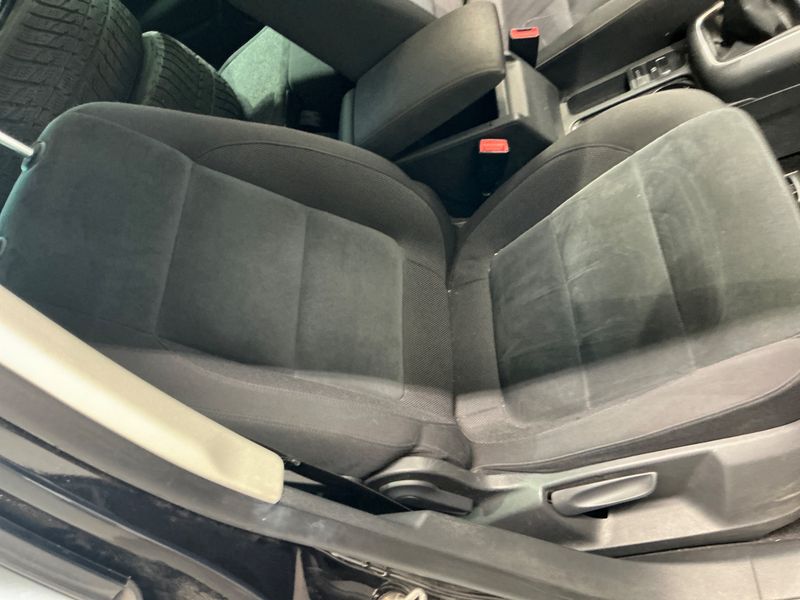 Volkswagen Tiguan 2.0 TSI Sport & Style 4Motion 2011 – снимка 32