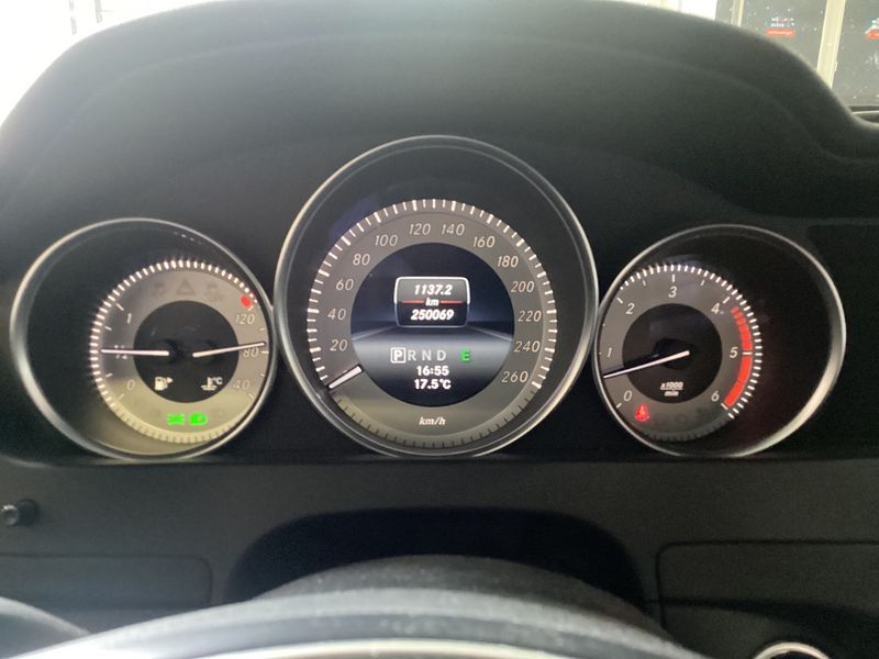 Mercedes-Benz C-Klasse C 300 CDI T 4Matic BlueEfficiency Avantgarde 2013 – снимка 18