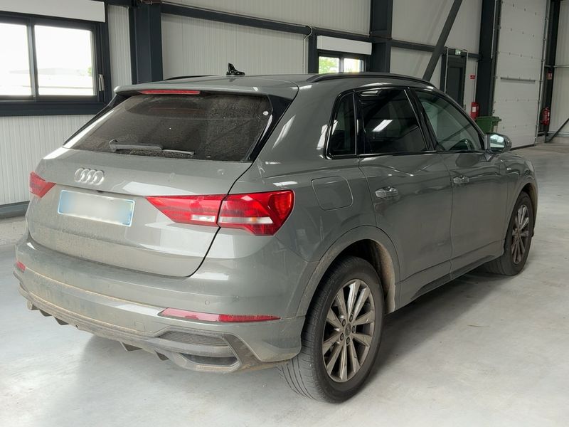 Audi Q3 35 TDI S line 2023 – снимка 8