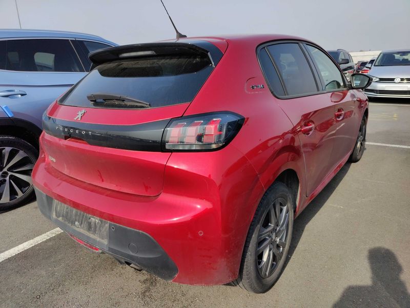 Peugeot 208 1.2 PureTech Style 2022 – снимка 5