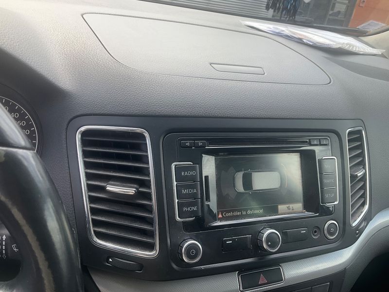 Volkswagen Sharan 2.0 TDI Comfortline BlueMotion Tech 2012 – снимка 28