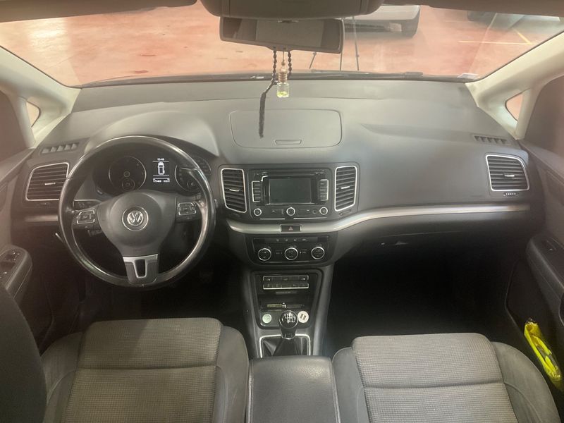 Volkswagen Sharan 2.0 TDI Comfortline BlueMotion Tech 2012 – снимка 17