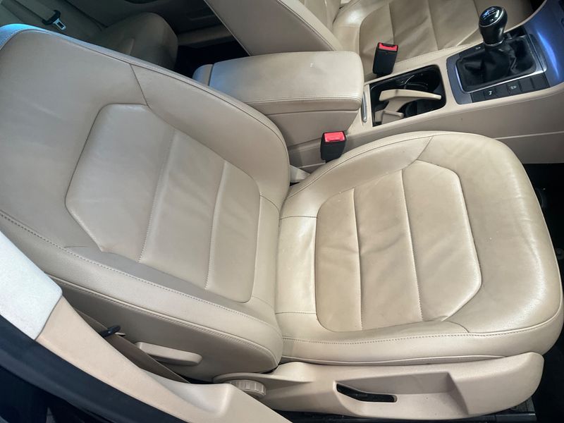 Volkswagen Passat 2.0 TDI Comfortline BlueMotion Tech 2013 – снимка 40