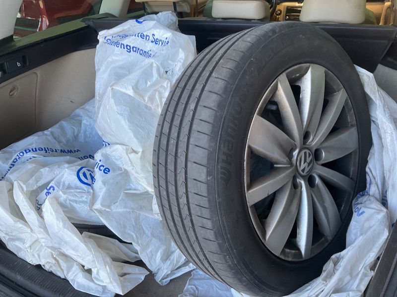 Volkswagen Passat 2.0 TDI Comfortline BlueMotion Tech 2013 – снимка 15