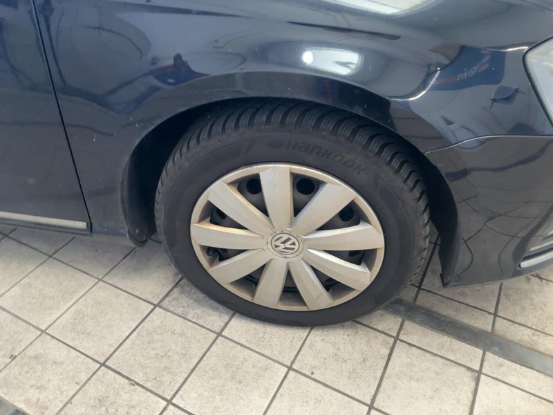 Volkswagen Passat 2.0 TDI Comfortline BlueMotion Tech 2013 – снимка 11