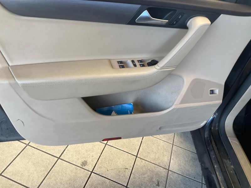 Volkswagen Passat 2.0 TDI Comfortline BlueMotion Tech 2013 – снимка 44