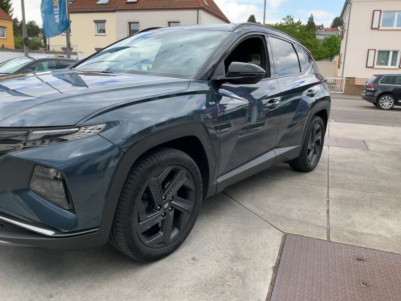 Hyundai Tucson 1.6 T-GDI Mild-Hybrid Blackline 4WD 2023 – снимка 2