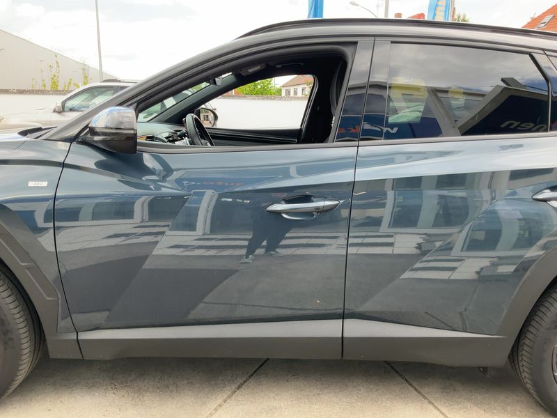 Hyundai Tucson 1.6 T-GDI Mild-Hybrid Blackline 4WD 2023 – снимка 4