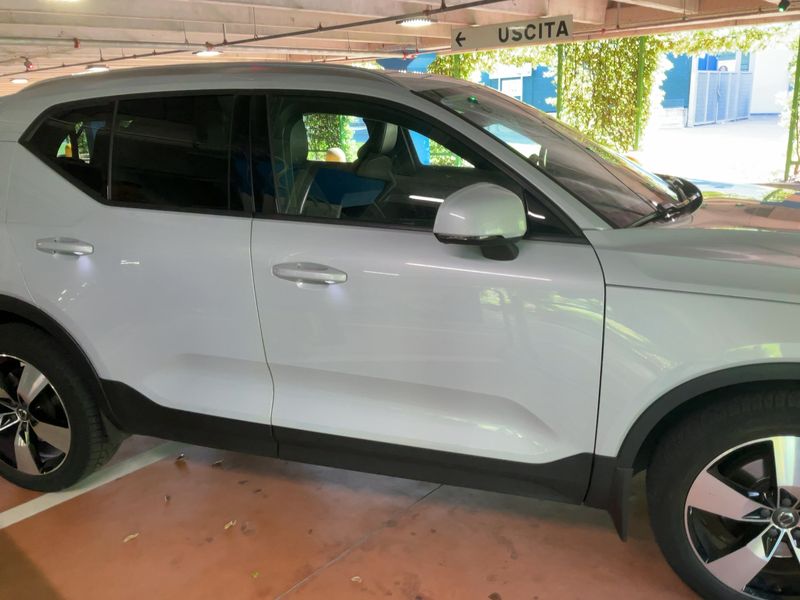 Volvo XC40 2.0 D3 Business Plus AWD 2019 – снимка 10