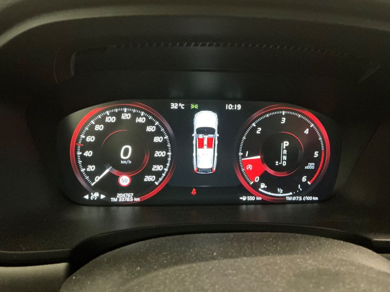 Volvo V90 2.0 D4 Momentum 2017 – снимка 18