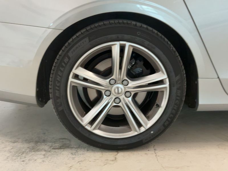 Volvo V90 2.0 D4 Momentum 2017 – снимка 9