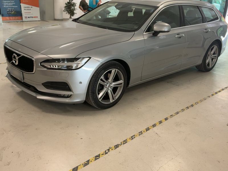 Volvo V90 2.0 D4 Momentum 2017 – снимка 1
