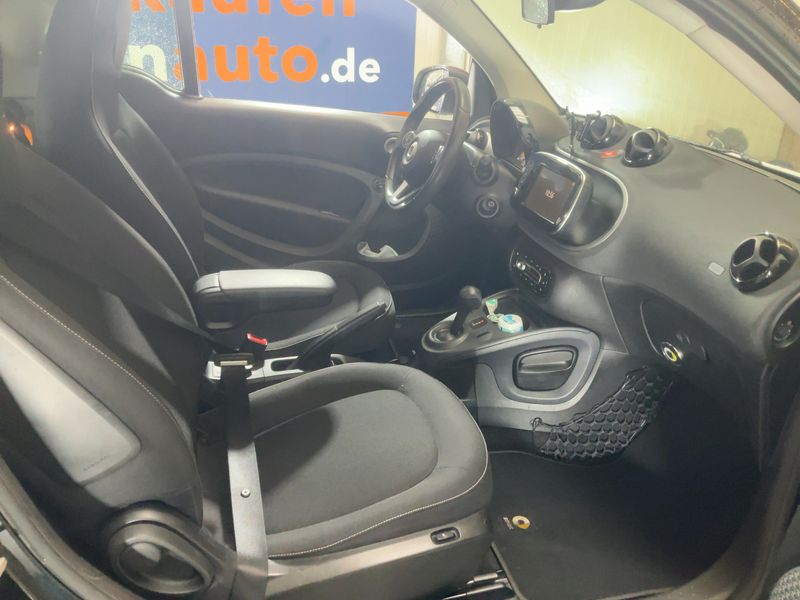 Smart fortwo 1.0 Basis passion 2017 – снимка 16