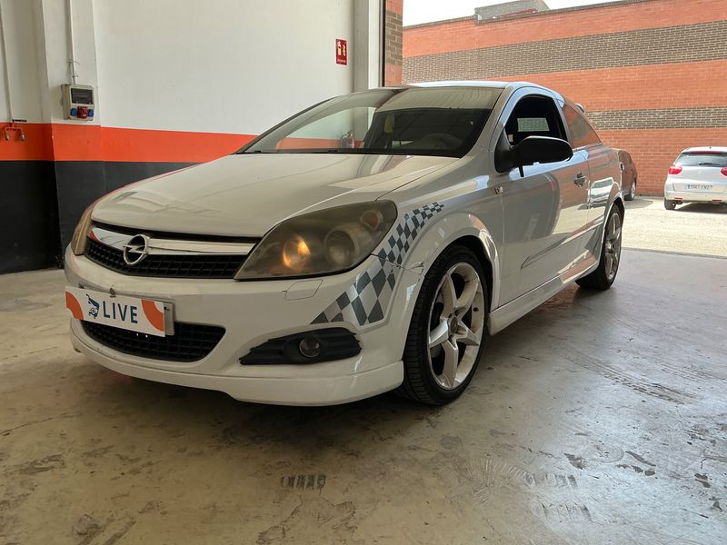 Opel Astra GTC 1.6 Sport 2008 – снимка 1