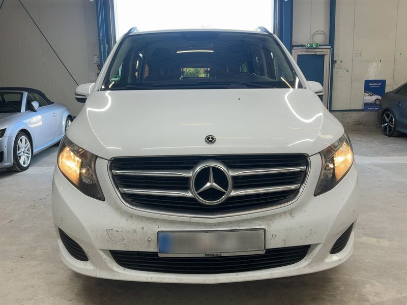 Mercedes-Benz V-Klasse V 250 d lang 4Matic BlueTEC Edition 2017 – снимка 14
