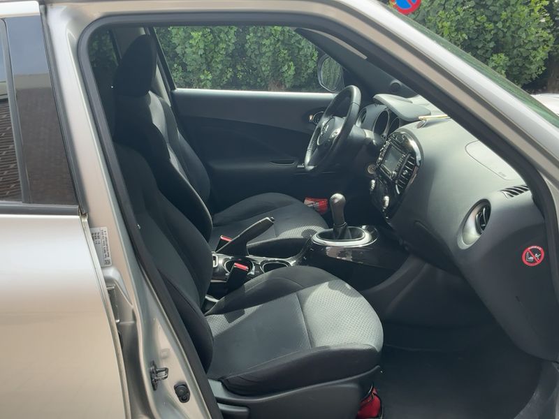 Nissan Juke 1.6 Acenta 2013 – снимка 17