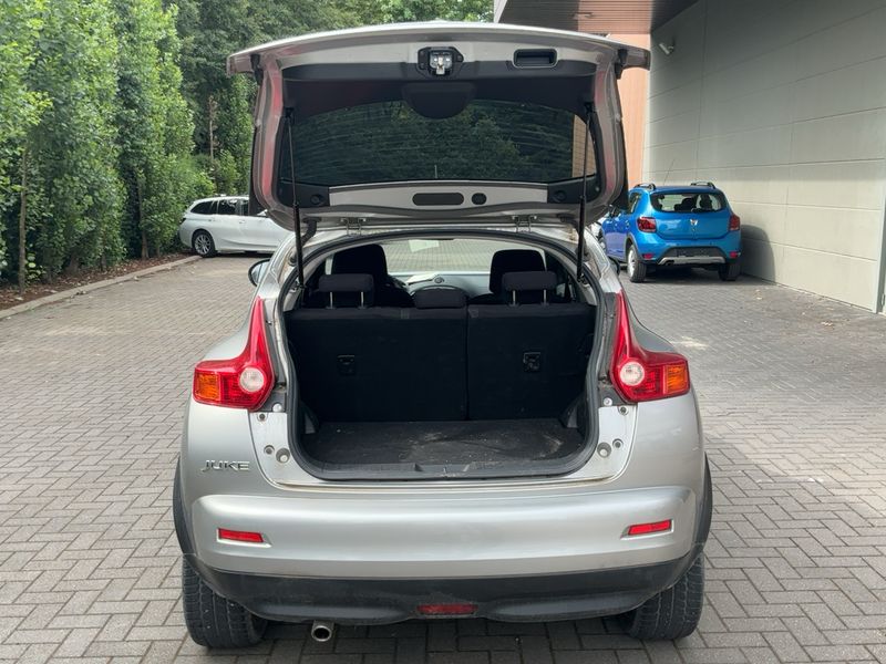 Nissan Juke 1.6 Acenta 2013 – снимка 16