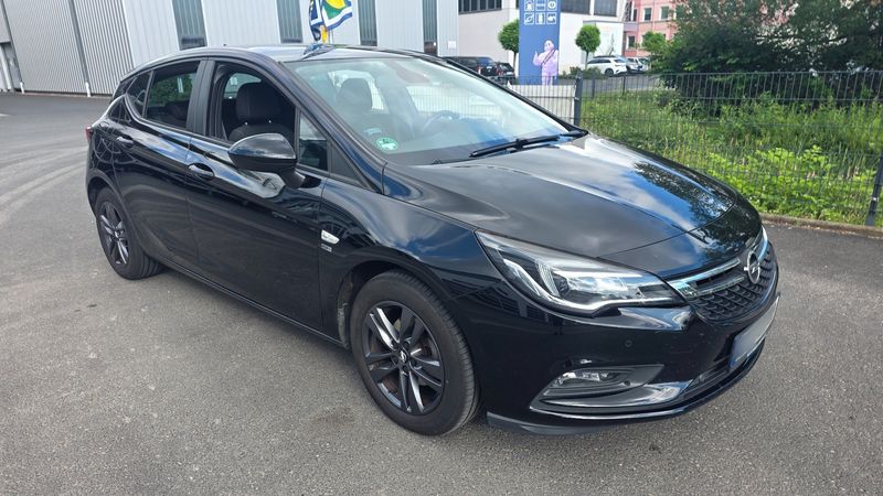 Opel Astra 1.4 SIDI Turbo 120 Jahre Start/Stop 2019 – снимка 12