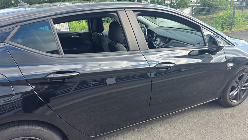 Opel Astra 1.4 SIDI Turbo 120 Jahre Start/Stop 2019 – снимка 10