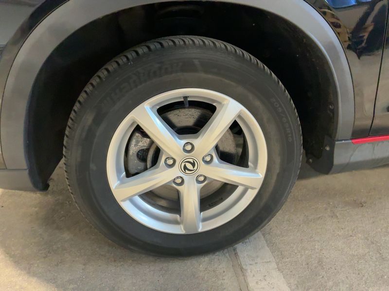 Ssangyong Tivoli 1.5 Black Line 4x2 2023 – снимка 3