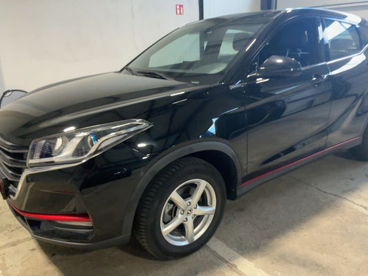 Ssangyong Tivoli 1.5 Black Line 4x2 2023 – снимка 2