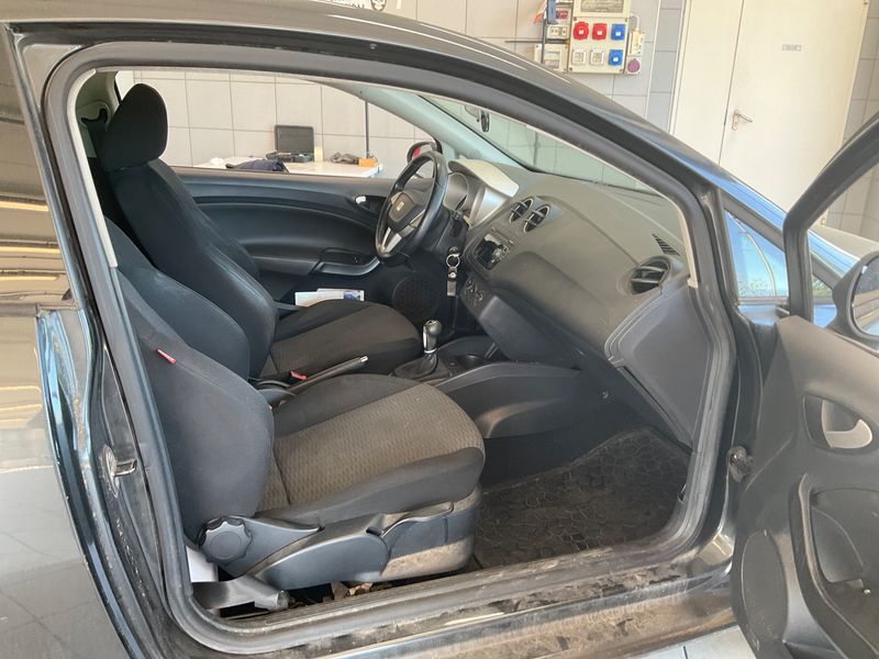 Seat Ibiza 1.2 TSI Sport 2011 – снимка 3