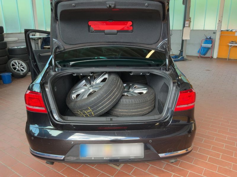 Volkswagen Passat 2.0 TDI Highline 4Motion BlueMotion Tech 2012 – снимка 10