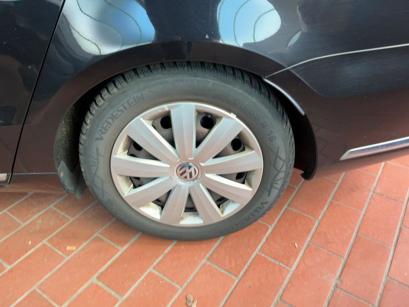 Volkswagen Passat 2.0 TDI Highline 4Motion BlueMotion Tech 2012 – снимка 18