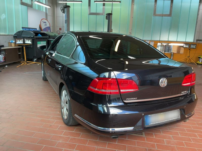 Volkswagen Passat 2.0 TDI Highline 4Motion BlueMotion Tech 2012 – снимка 3