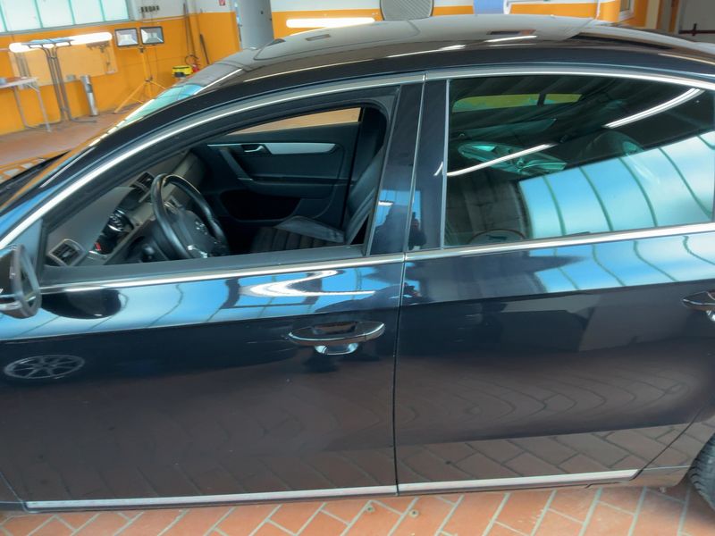 Volkswagen Passat 2.0 TDI Highline 4Motion BlueMotion Tech 2012 – снимка 4
