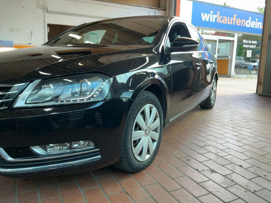 Volkswagen Passat 2.0 TDI Highline 4Motion BlueMotion Tech 2012 – снимка 2