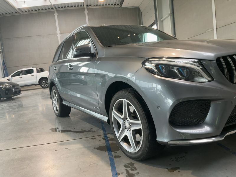 Mercedes-Benz GLE-Klasse GLE 500e 4Matic AMG Line 2016 – снимка 12