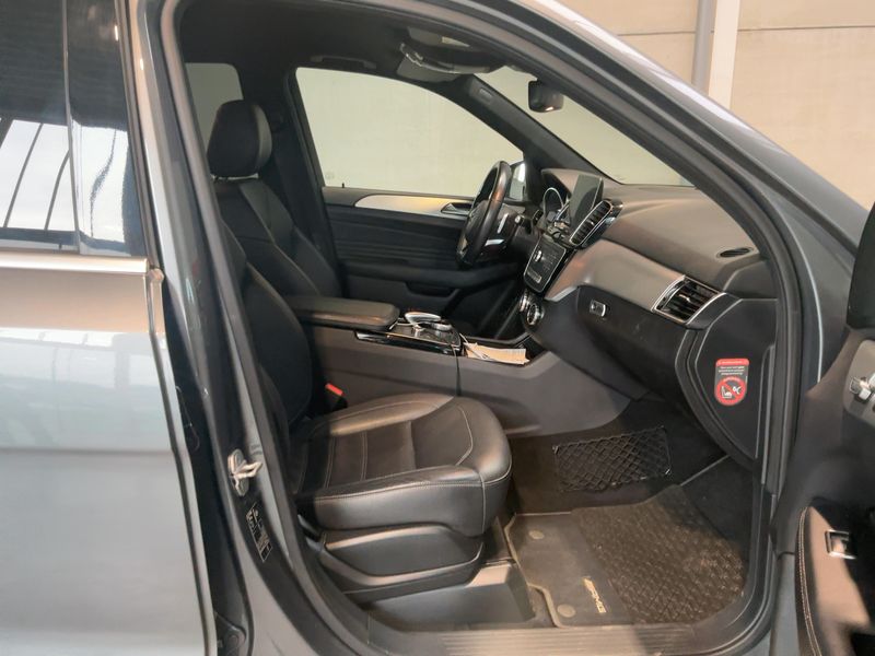 Mercedes-Benz GLE-Klasse GLE 500e 4Matic AMG Line 2016 – снимка 16