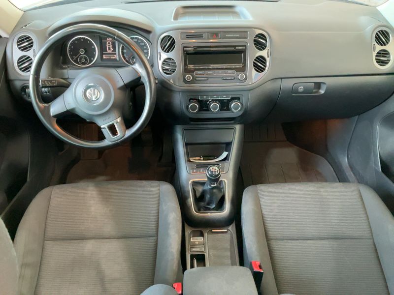 Volkswagen Tiguan 1.4 TSI BlueMotion Tech 2013 – снимка 17