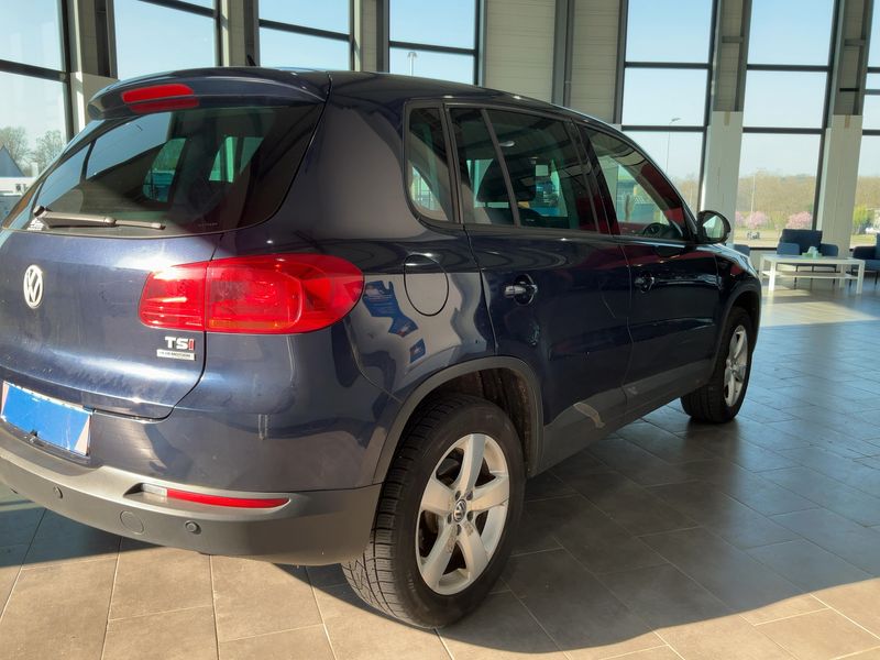 Volkswagen Tiguan 1.4 TSI BlueMotion Tech 2013 – снимка 8