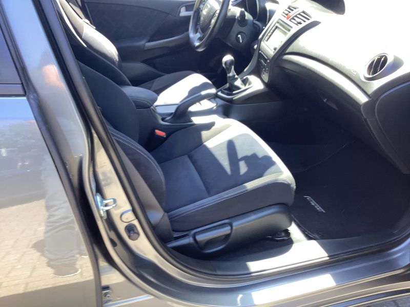 Honda Civic 1.6 DTEC I-DTEC Sport 2014 – снимка 16