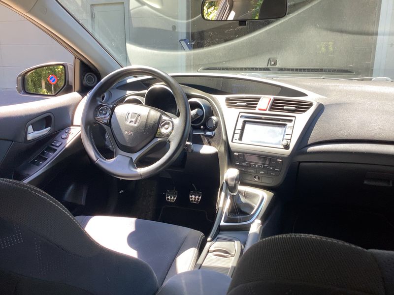 Honda Civic 1.6 DTEC I-DTEC Sport 2014 – снимка 17