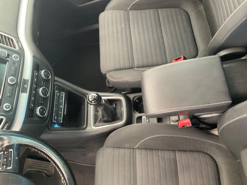 Volkswagen Sharan 2.0 TDI Cup BlueMotion Tech 2015 – снимка 44