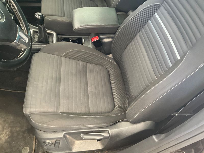 Volkswagen Sharan 2.0 TDI Cup BlueMotion Tech 2015 – снимка 46
