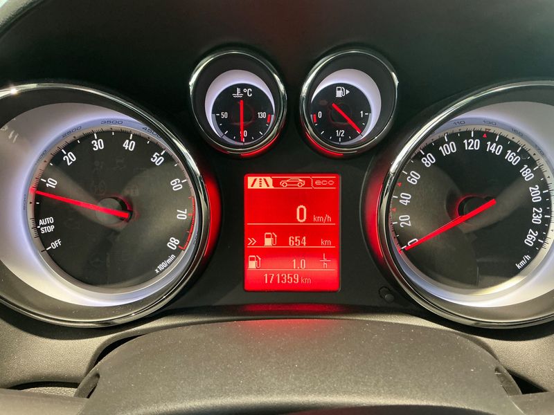 Opel Astra 1.4 Turbo Style 2015 – снимка 19