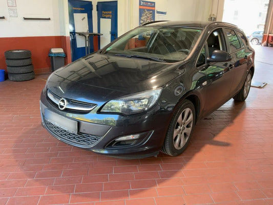 Opel Astra 1.4 Turbo Style 2015 – снимка 1