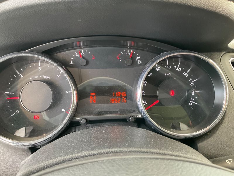 Peugeot 5008 1.6 HDi Premium 2009 – снимка 4