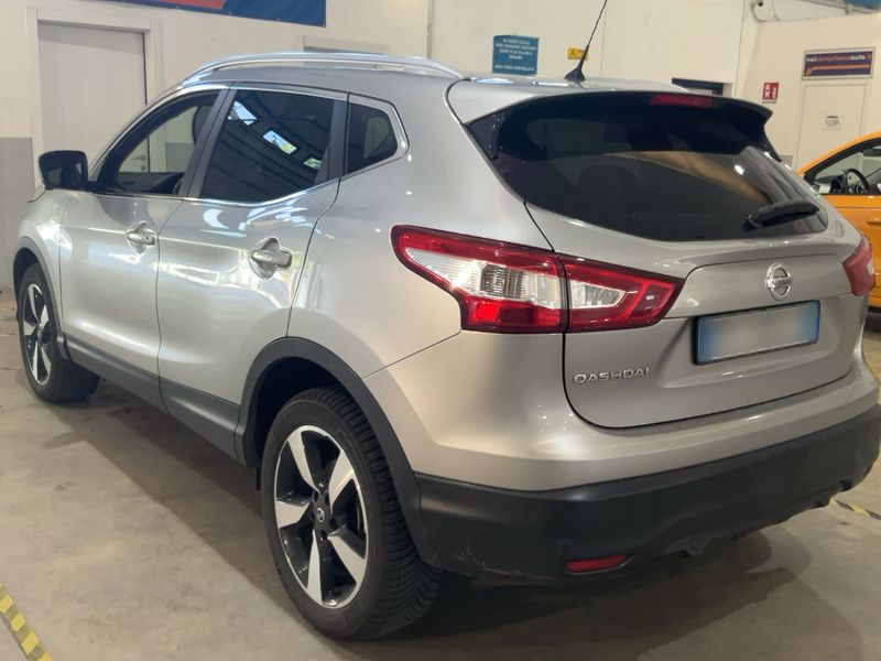 Nissan Qashqai 1.6 dCi N-Connecta 4x4 2017 – снимка 6