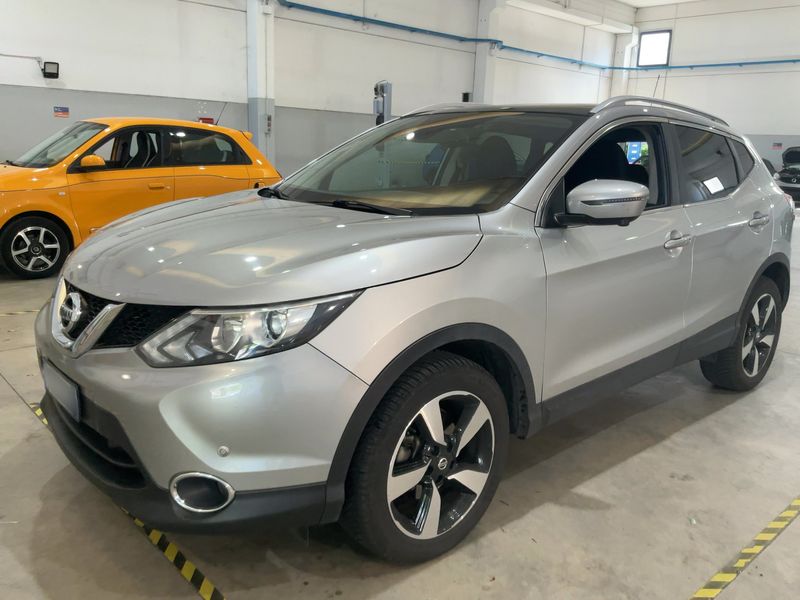 Nissan Qashqai 1.6 dCi N-Connecta 4x4 2017 – снимка 1